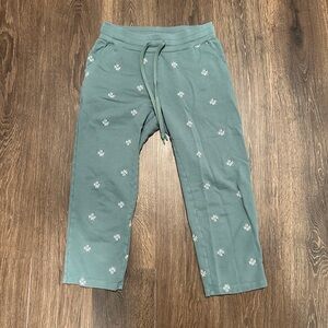 Draper James floral embroidered cropped lounge pants